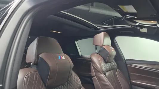 BMW 5 Series (G30) 520d M 2018 18