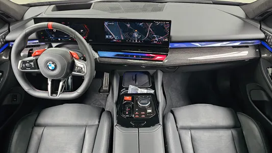 BMW M5 (G90) M5 2026 7