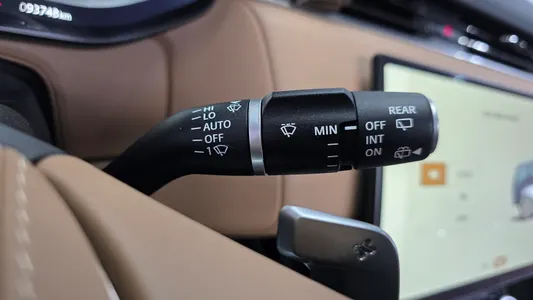 Land Rover 3 D300 HSE 2023 34