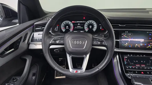 Audi Q8 (4M) 55 TFSI 2021 12