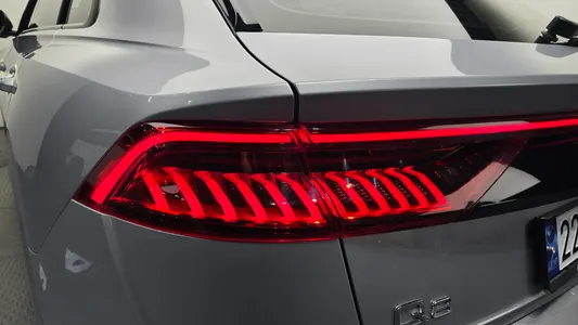 Audi Q8 (4M) 55 TFSI 2021 23
