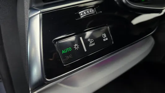 Audi Q8 (4M) 55 TFSI 2021 29