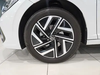 Volkswagen 7 1.5 TSI 2023 5