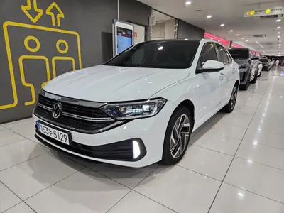 Volkswagen 7 1.5 TSI 2023