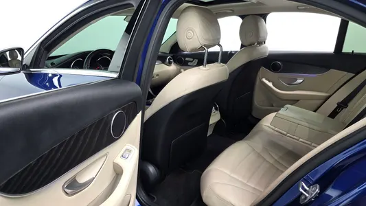 Mercedes-Benz C-Class W205 C220 d 2019 11