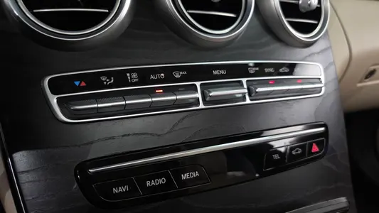 Mercedes-Benz C-Class W205 C220 d 2019 16