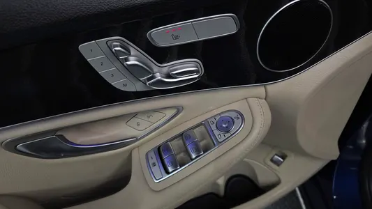 Mercedes-Benz C-Class W205 C220 d 2019 28