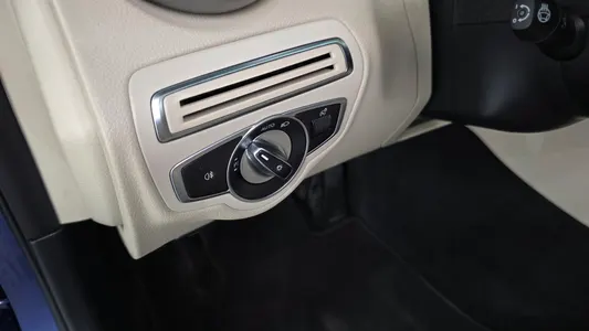 Mercedes-Benz C-Class W205 C220 d 2019 29