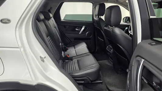 Land Rover 2 P250 SE 2020 12