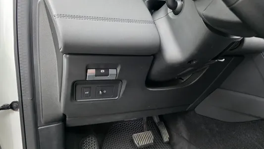 Land Rover 2 P250 SE 2020 28