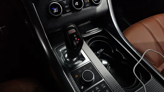 Land Rover 2 3.0 SDV6 AB 2017 8