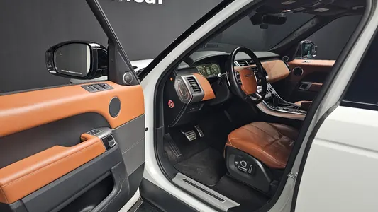 Land Rover 2 3.0 SDV6 AB 2017 9