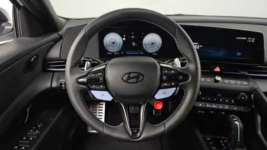 Hyundai (CN7) 2.0 N 2025 13