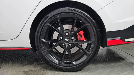 Hyundai (CN7) 2.0 N 2025 21