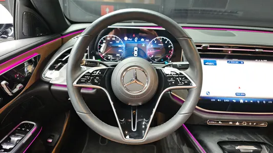 Mercedes-Benz E-Class W214 E200 2025 13