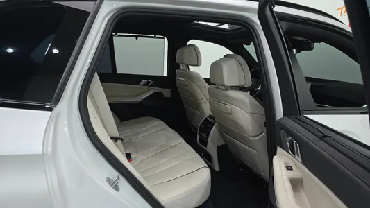 BMW X5 (G05) xDrive 30d M 2025 11