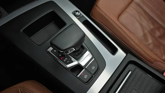 Audi Q5 (FY) 45 TFSI 2023 9
