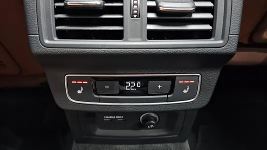 Audi Q5 (FY) 45 TFSI 2023 19