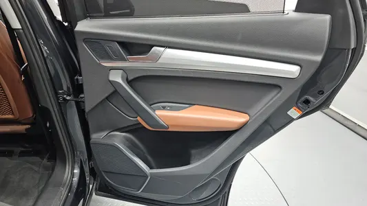 Audi Q5 (FY) 45 TFSI 2023 25