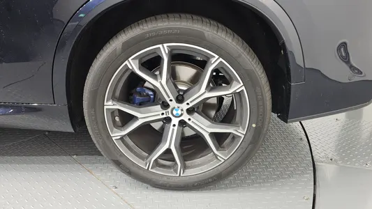 BMW X5 (G05) xDrive 40i M 2025 21