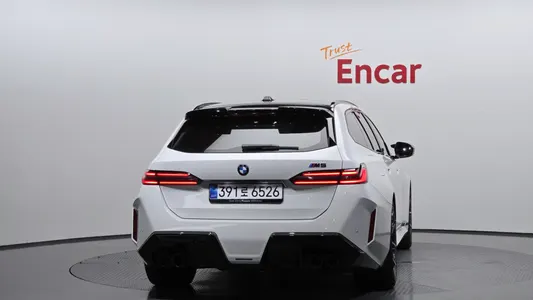 BMW M5 (G90) M5 2025 4