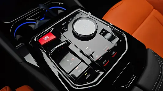 BMW M5 (G90) M5 2025 9