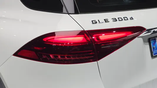 Mercedes-Benz GLE-Class W167 GLE300d 4MATIC 2024 23