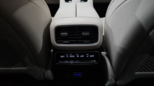 Mercedes-Benz GLE-Class W167 GLE300d 4MATIC 2024 34