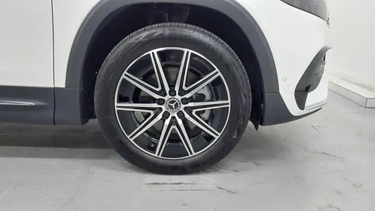 Mercedes-Benz EQB X243 EQB300 4MATIC AMG 2025 5