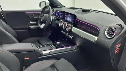 Mercedes-Benz EQB X243 EQB300 4MATIC AMG 2025 9