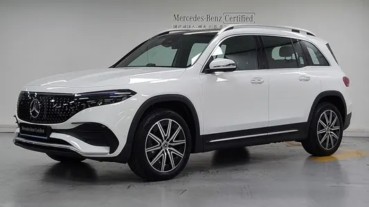 Mercedes-Benz EQB X243 EQB300 4MATIC AMG 2025