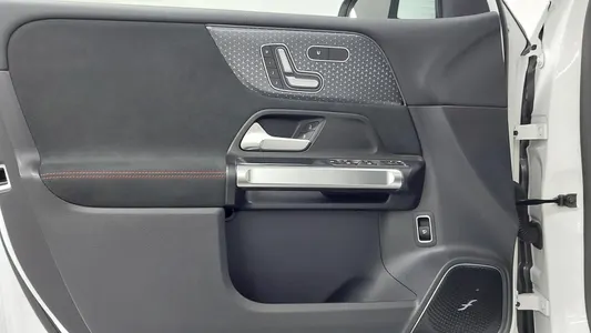 Mercedes-Benz EQB X243 EQB300 4MATIC AMG 2025 15