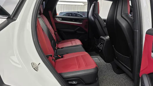 Porsche (PO536) 3.0 2024 11