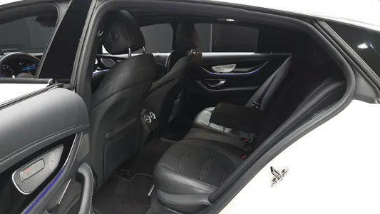 Mercedes-Benz AMG GT 4 43 4MATIC+ 2021 11