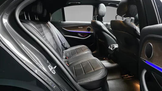 Mercedes-Benz E-Class W213 E250 2022 11