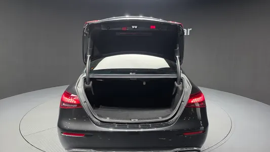 Mercedes-Benz E-Class W213 E250 2022 20