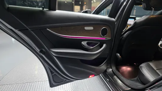 Mercedes-Benz E-Class W213 E250 2022 25