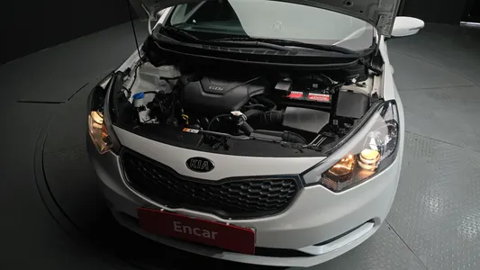 Kia K3 2015 6