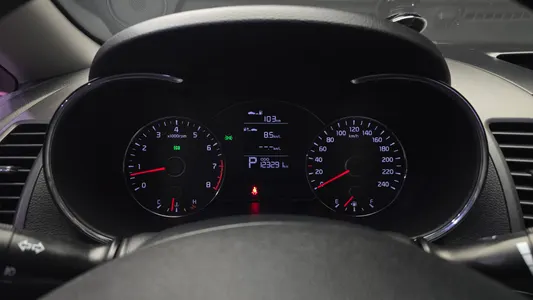 Kia K3 2015 8