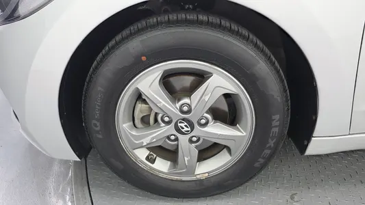 Hyundai AD 1.6 GDI 2015 5