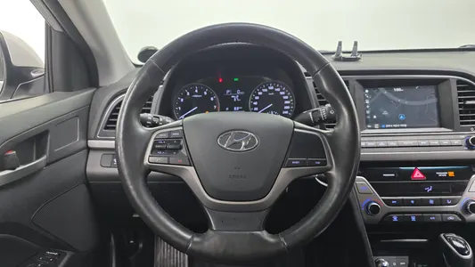 Hyundai AD 1.6 GDI 2015 14