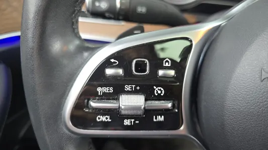 Mercedes-Benz E-Class W213 E220d 2019 30