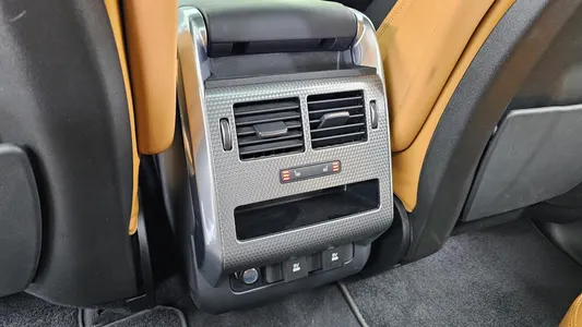 Land Rover 2 P360 HSE 2021 19