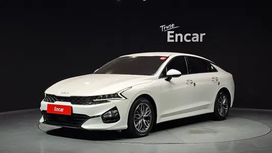 Kia K5 3 2.0 LPI() 2022