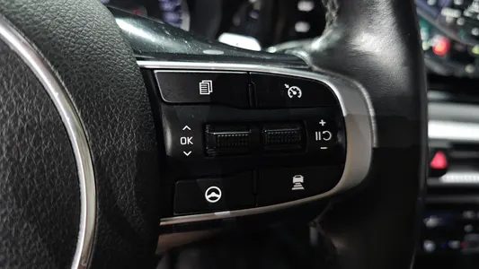 Kia K5 3 2.0 LPI() 2022 16