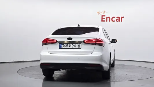 Kia K3 2016 4
