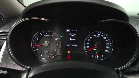 Kia K3 2016 8