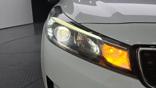 Kia K3 2016 22