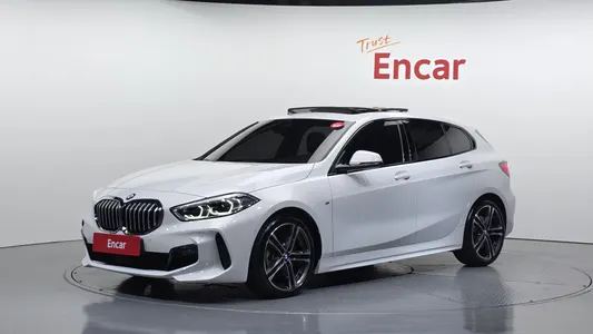BMW 1 Series (F40) 120i M 2023