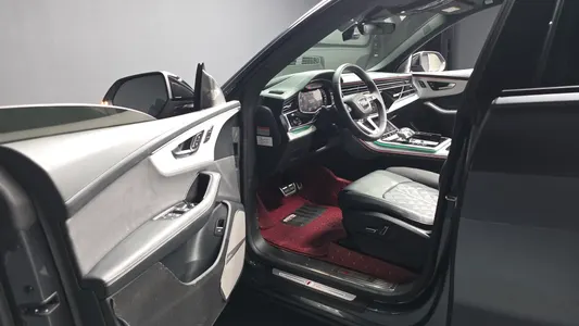 Audi Q8 (4M) 55 TFSI 2023 10